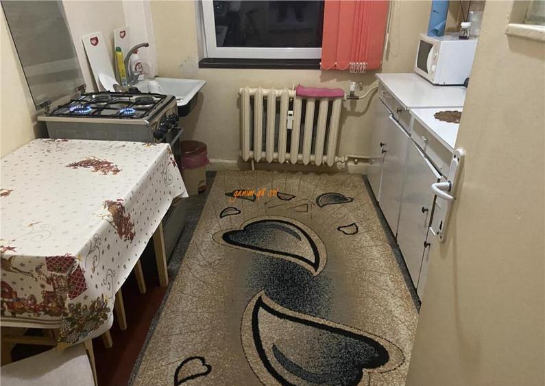 Apartament trei camere , zona Cartier Sud , 55 mp , curat - 4