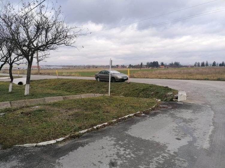 Teren intravilan - industrial, langa DN Brasov - Cristian. - 1