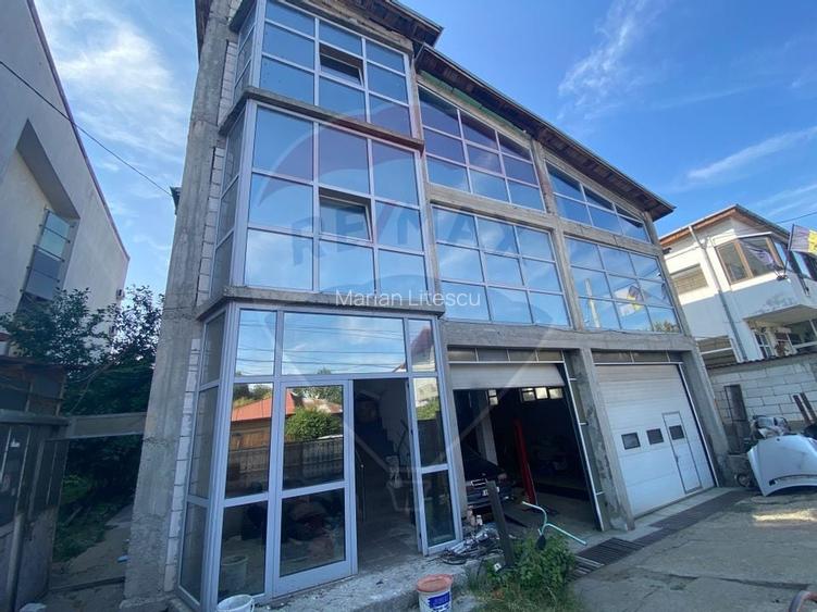 Casa / Vila, si service cu spatii de birouri, de vanzare in sector 4