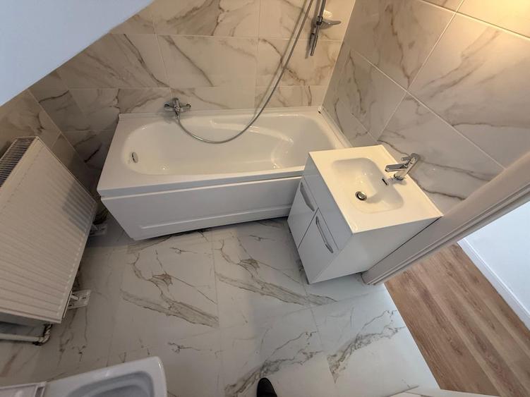 Unirii - Palatul Parlamentului - Manastirea Antim- - 20