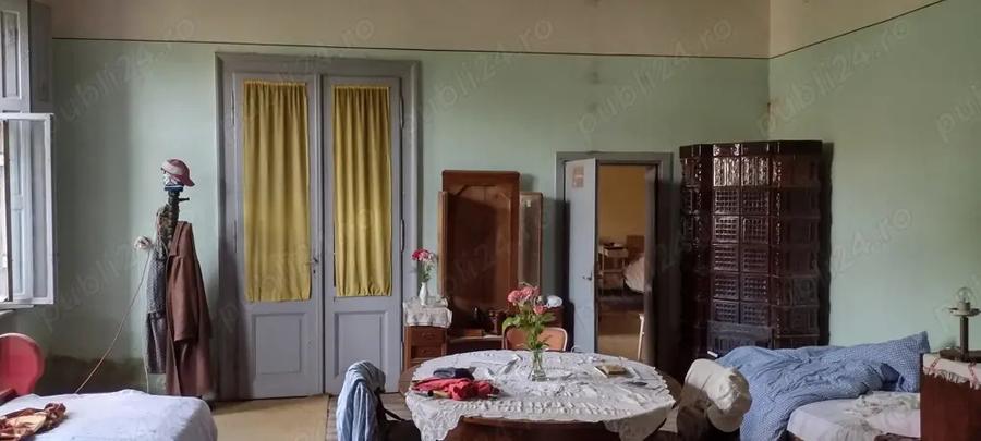 Conac de vanzare - 5