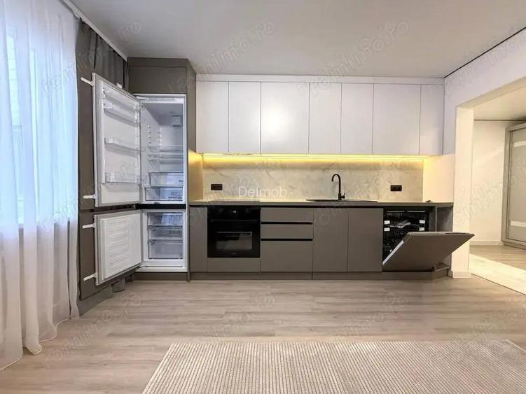 Oferim spre vanzare apartament cu 3 camere