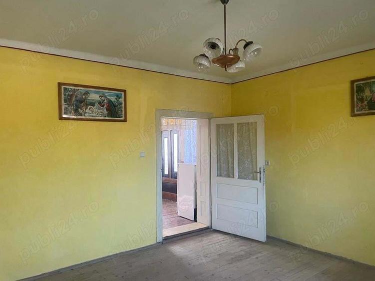 Sat SASAR, casa vaiog + caramida 4 camere,hol,bucatarie ,camara,baie, anexe, teren10 arii,79000 euro - 6