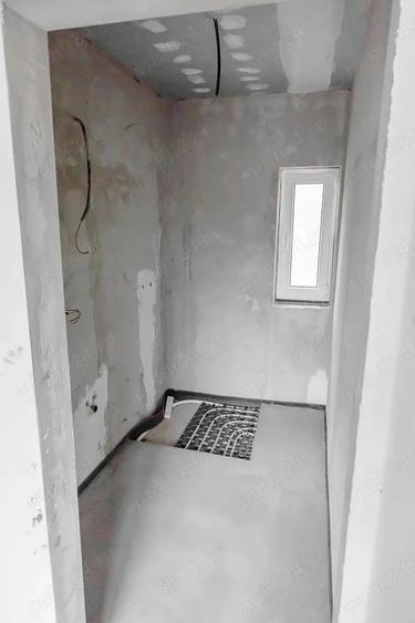 Zona str. M. Eminescu complex nou, case tip insiruite, P+M - 7