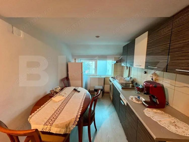 Apartament 2 camere, decomandat, 48 mp, centrala, zona 1 Mai - 3