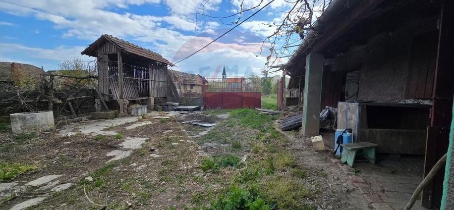 Casă cu potențial, aproape de centru – Socodor, jud. Arad - 25