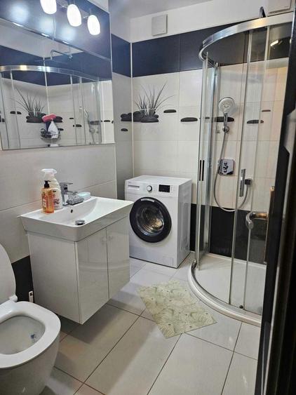 Inchiriez apartament 2 decomandate Rovine - 8