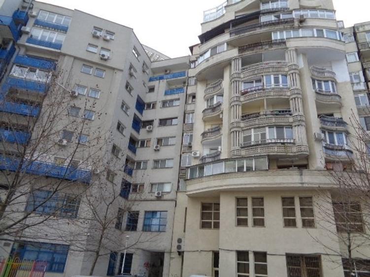 Ocazie Ultracentral Unirii 2 camere 3 balcoane - priveliste de vis - 2