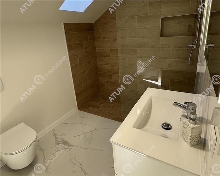 Apartament tip penthouse cu 3 camere in Cristian Sibiu - 12