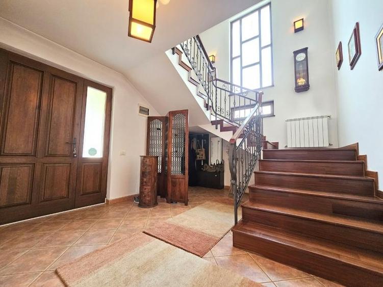 Baneasa vav Liceul Francez 6cam+4bai+garaj Curte 563mp Constr 2003 - 2