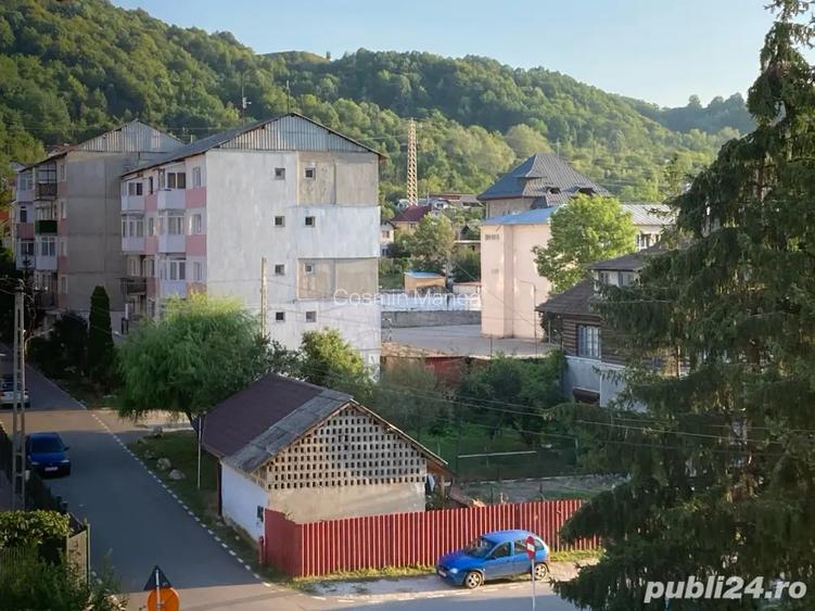 Apartament 2 camere decomandat Fieni Apartament 2 camere decomandat Fieni