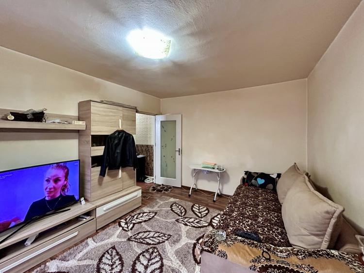 Apartament 2 camere, semidecomandat, Malu Rosu, Ploiesti - 1