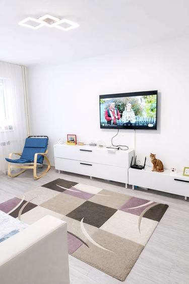 Proprietar vand apartament 3 camere Bulevardul Bucuresti - 7