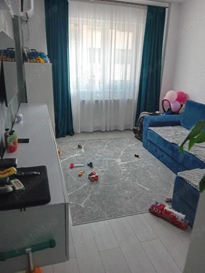 Apartament de vanzare - 4