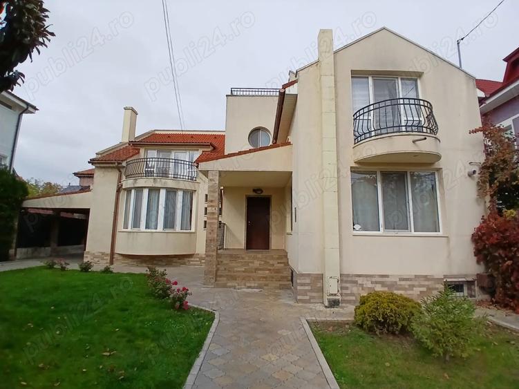 Ovidiu- Lac! Vila D+P+1, teren 436 mp - 1