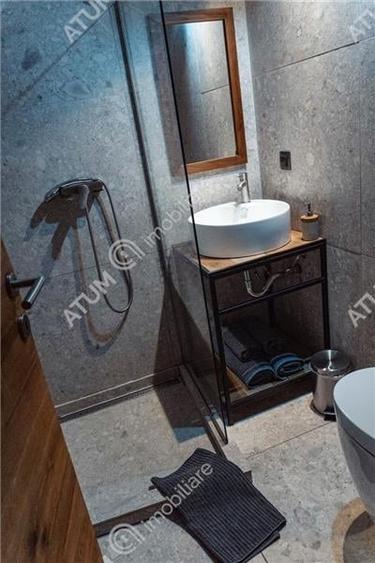 Doua studiouri renovate la etajul 1 zona Centrala/Pietonala din Sibiu - 14