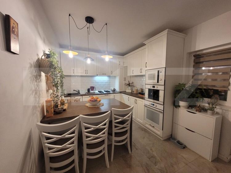 De vazare casa  moderna cu un miniapartament suplimentar la demisol in Hlincea - 11