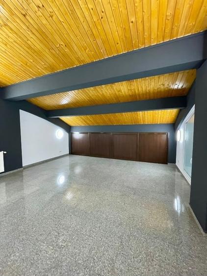 3 camere | 175 mp | 4 parcari/ disponibil pentru video chat ,studio foto,firma - 10