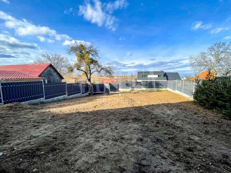 Casa 4 camere de vanzare in Salicea - 6