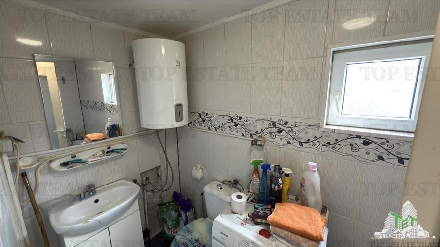 Casa individuala cu 8 camere in zona metrou Republica - 14