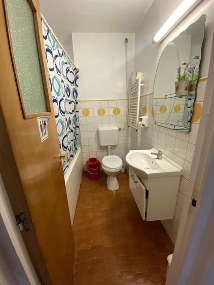 Inchiriez apartament 3 camere Piata unirii - 5