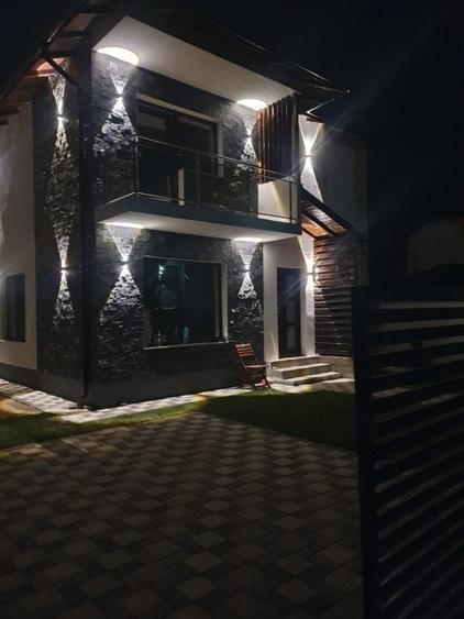 De v&acirc;nzare vilă situată &icirc;n zonă rezidențială a orașului Mioveni. - 10