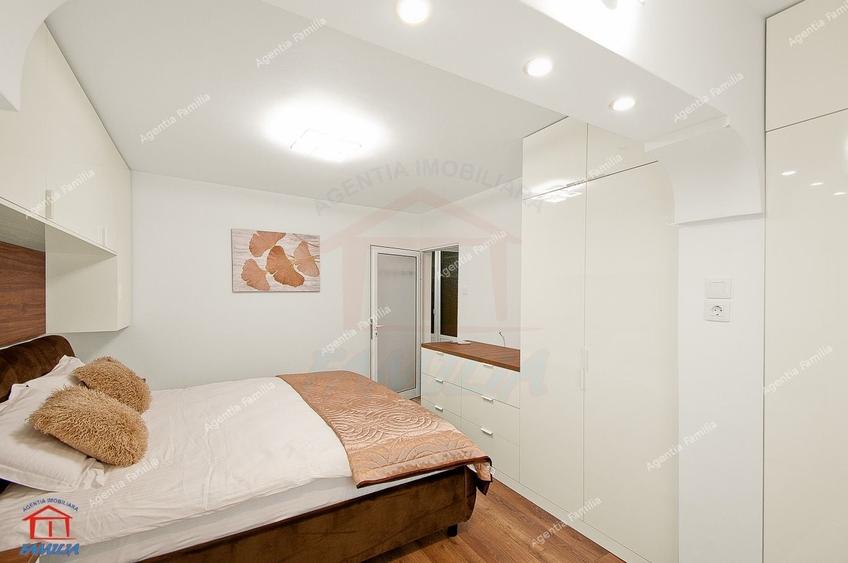 De închiriat apartament 3 camere, Micro 21 - 2