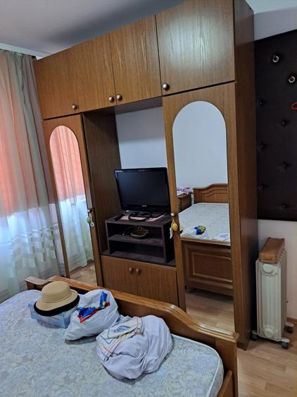 2 camere decomandat Drumul Taberei Raul Doamnei, centrala  AC mobilat utilat - 2