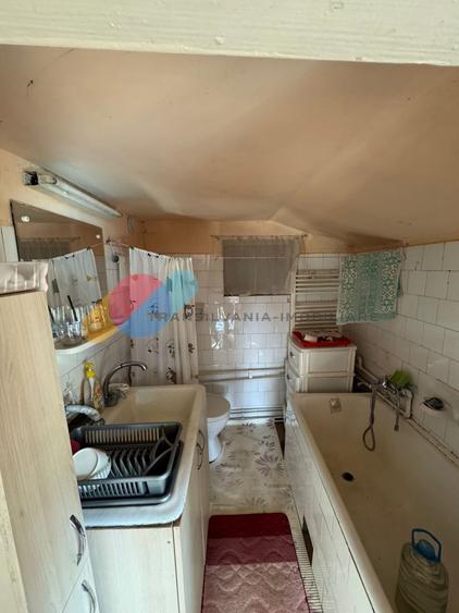 Casa calcan , teren 305mp  zona Gruia - 10