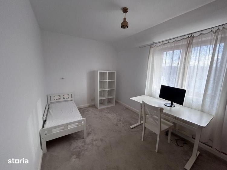 Apartament cu 3 camere decomandat în Ciupercenii Noi