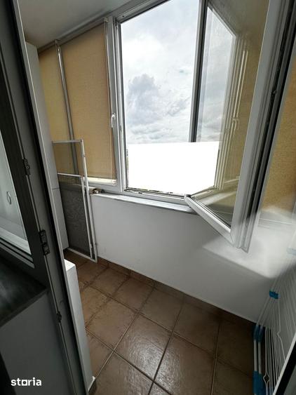 Apartament cu 2 camere semidecomandat în Obcini