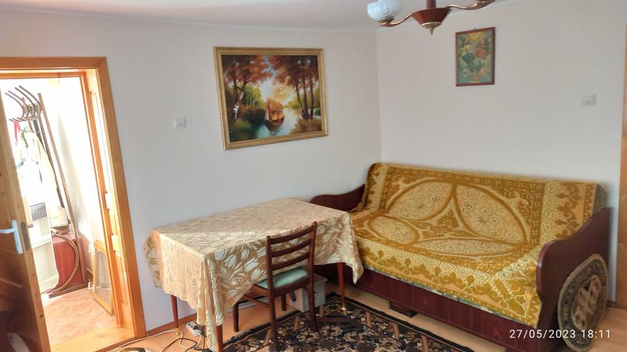Casă cu 3 camere în Central