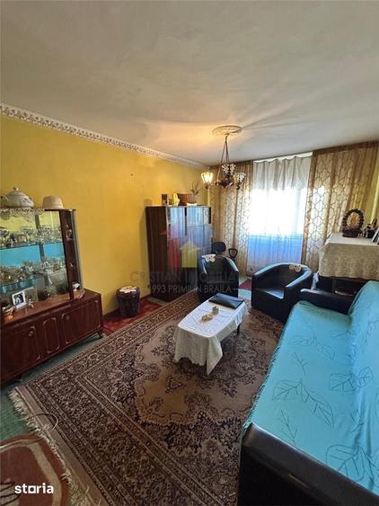 Apartament cu 3 camere decomandat în Brăilița