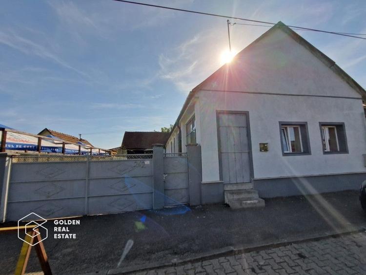 Casă individuală cu 4 camere cu Canalizare în Micălaca