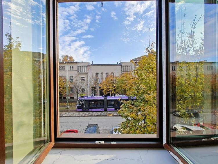 Apartament cu 3 camere, mobilat în Sinaia