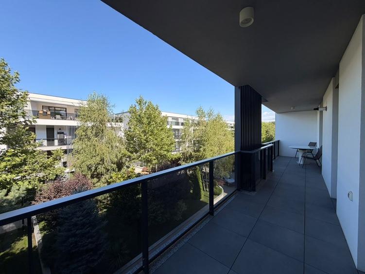 Apartament cu 3 camere, mobilat în Iancu Nicolae