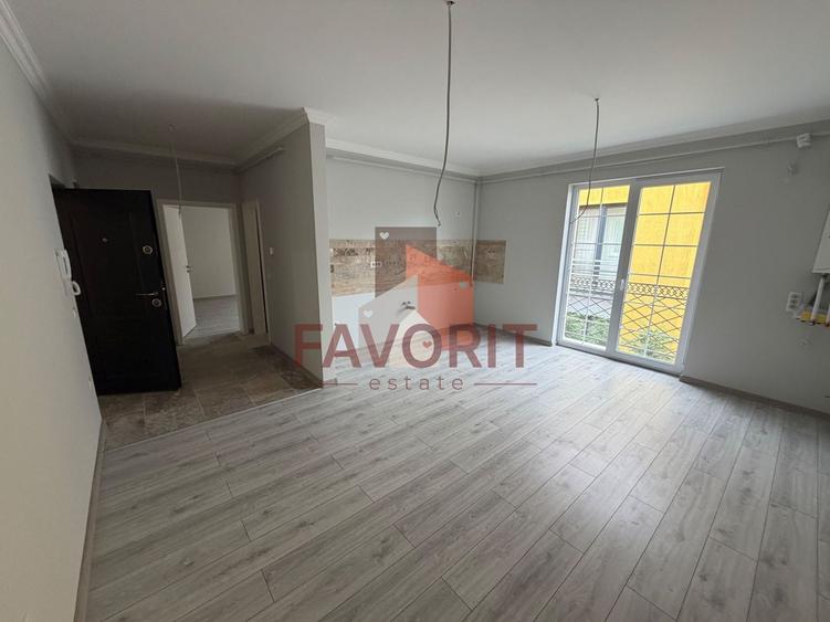 Apartament cu 2 camere decomandat în Girocului
