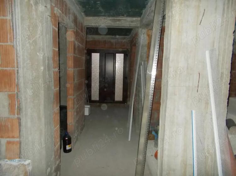 Casă cu 6 camere în Braytim