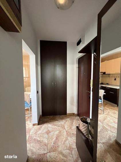 Apartament cu 2 camere semidecomandat, mobilat în Vatra Luminoasă