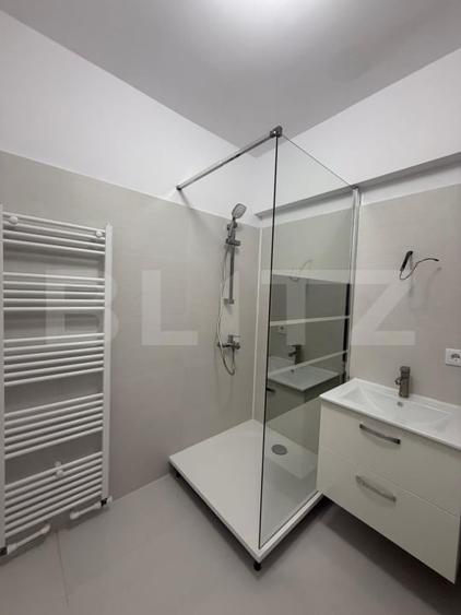 Apartament cu 2 camere decomandat, mobilat în Est