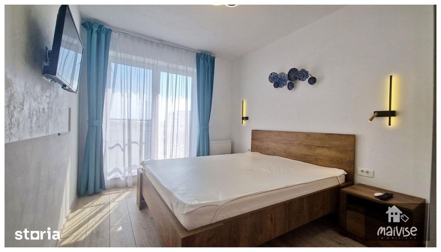 Apartament cu 2 camere decomandat în Tractorul