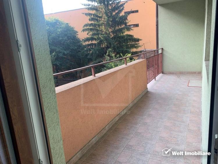 Apartament cu 2 camere decomandat, mobilat în Central