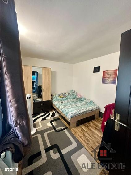 Casă cu 4 camere cu Teren 166 Mp în Central