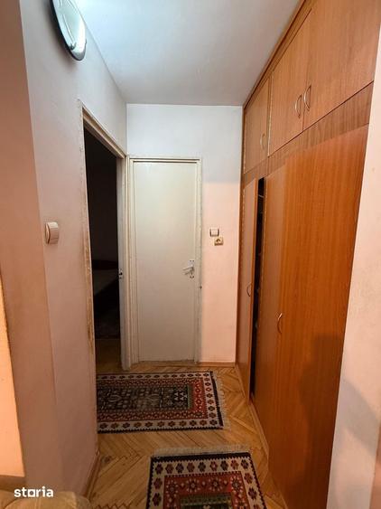 Apartament cu 2 camere în Micro 16