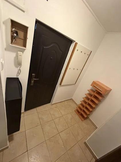 Apartament cu 2 camere decomandat, mobilat în Doamna Ghica