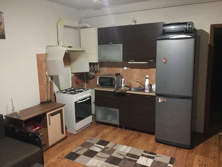Apartament cu 3 camere decomandat în Blașcovici