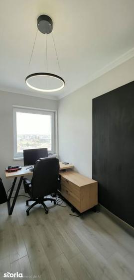 Apartament cu 3 camere în Decebal