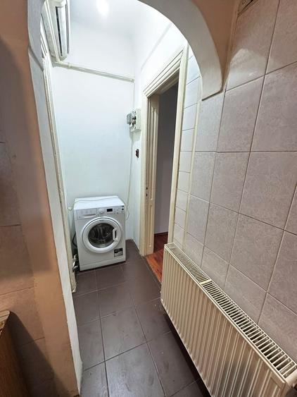 Garsonieră decomandată în Unirii