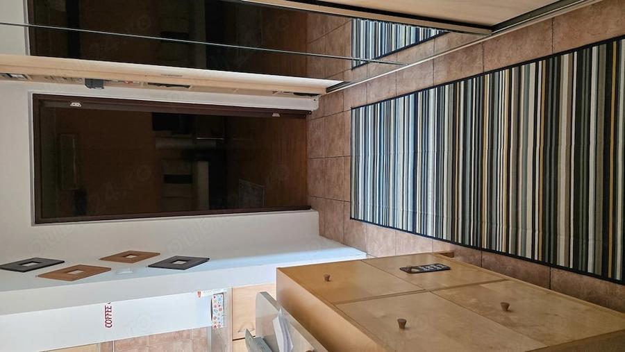 Apartament cu 2 camere decomandat în Drumul Taberei