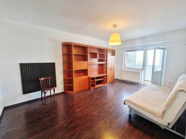 Apartament 4  Camere Decomandat | Teiul Doamnei | Maica Domnului | Lizeanu - 1